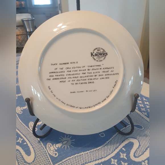 Vintage 1983 Christmas plate - Picture 3 of 6